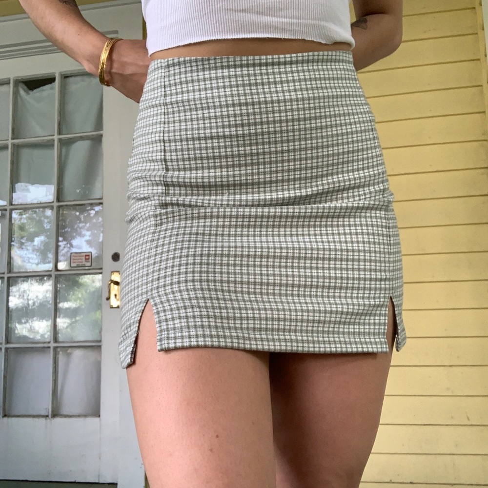 Brandy Melville Skirt